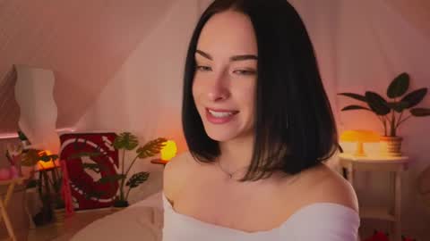 Anika On vacation online show from 02/03/25, 07:31