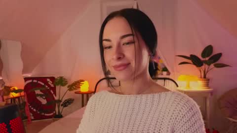 Anika On vacation online show from 02/04/25, 07:55