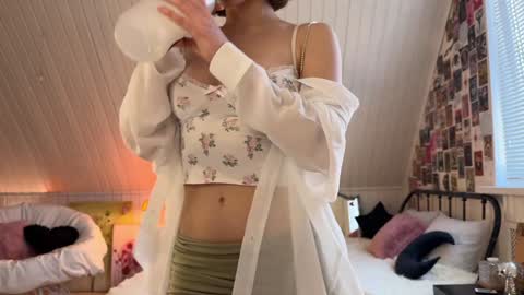 Anika On vacation online show from 03/24/26, 01:05