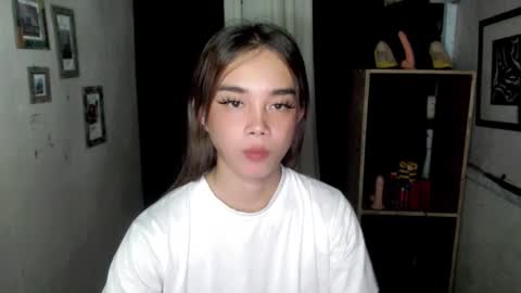 Snapshot of uxie_mew chatting on 11/07/25, 10:37 Ahn Chiyo online show from 11/07/25, 10:37