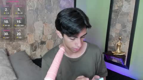 UYUKIE online show from 09/17/25, 12:18