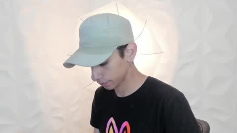 UYUKIE online show from 09/19/25, 12:06