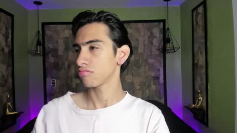 UYUKIE online show from 10/02/25, 12:34