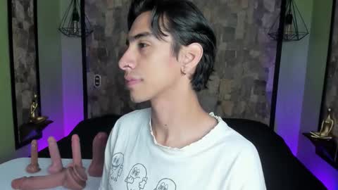 UYUKIE online show from 10/08/25, 11:30