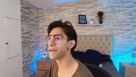 UYUKIE online show from 10/30/25, 11:33