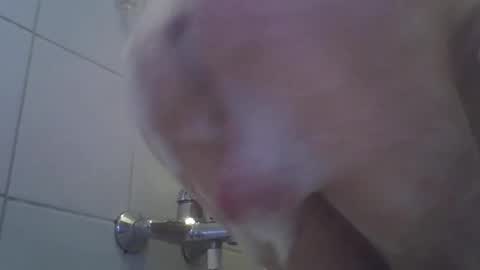 Snapshot of v3n47 chatting on 02/12/26, 01:50 v3n47 online show from 02/12/26, 01:50