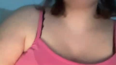 Snapshot of vaa1 chatting on 11/04/25, 02:49 Vanessa online show from 11/04/25, 02:49