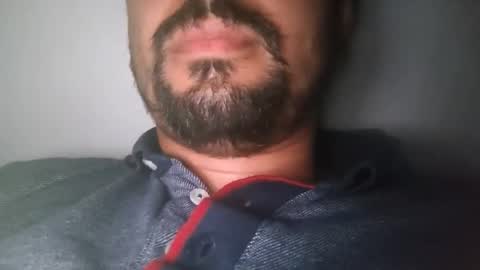 Snapshot of vacachos chatting on 12/22/25, 04:42 vacachos online show from 12/22/25, 04:42