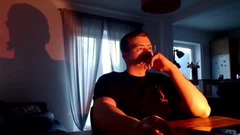 Snapshot of vacation__ chatting on 03/05/25, 04:35 vacation__ online show from 03/05/25, 04:35