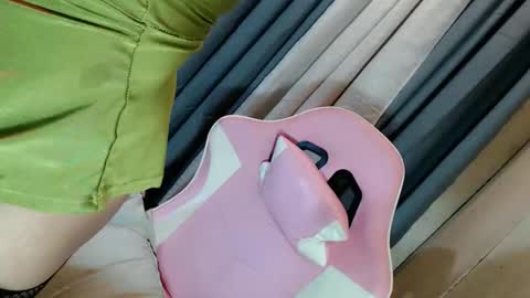 JESS - DONT FORGET TO FOLLOW ME AND GIVE ME THUMBS UP online show from 02/13/26, 02:18