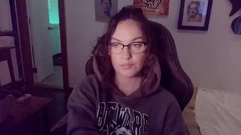 Snapshot of vagelicious chatting on 10/08/25, 11:30 vagelicious online show from 10/08/25, 11:30