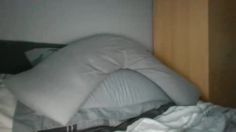 Snapshot of vaginalover88 chatting on 11/01/25, 03:36 vaginalover88 online show from 11/01/25, 03:36