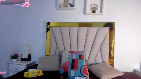 Snapshot of vahiolet_fuentes chatting on 01/16/26, 03:10 vahioleth online show from 01/16/26, 03:10