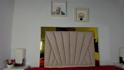 Snapshot of vahiolet_fuentes chatting on 02/24/26, 03:15 vahioleth online show from 02/24/26, 03:15