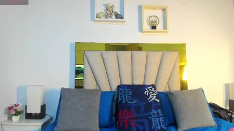 Snapshot of vahiolet_fuentes chatting on 04/01/26, 02:56 vahioleth online show from 04/01/26, 02:56