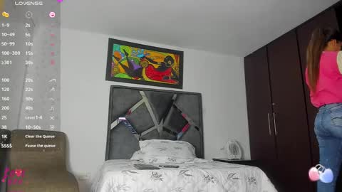 Vahiolet smith online show from 10/15/25, 03:28