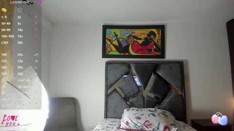 Vahiolet smith online show from 10/22/25, 03:29