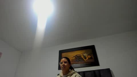 Vahiolet smith online show from 01/18/26, 03:32