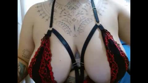 Vah Oliver online show from 01/29/25, 11:14