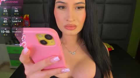 luna online show from 11/08/25, 09:24