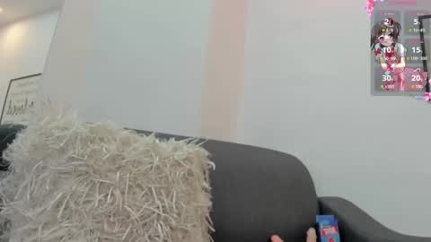 Snapshot of vainilla_heart chatting on 10/08/25, 03:04 vainilla_heart online show from 10/08/25, 03:04