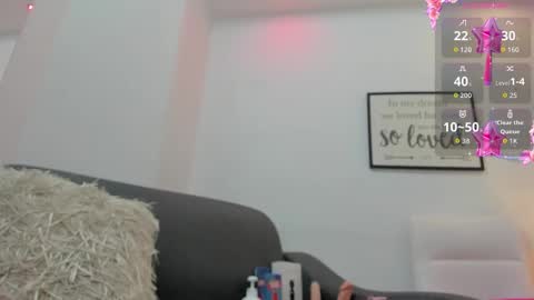 Snapshot of vainilla_heart chatting on 10/22/25, 03:07 vainilla_heart online show from 10/22/25, 03:07