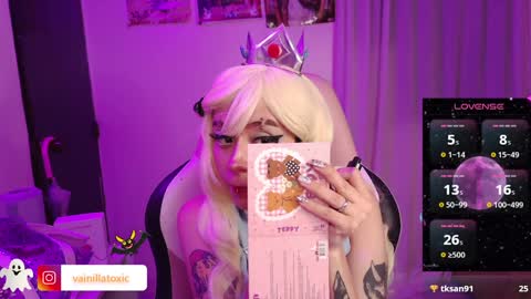 Snapshot of vainilla_l chatting on 01/21/25, 11:45 Vainilla Independent model online show from 01/21/25, 11:45