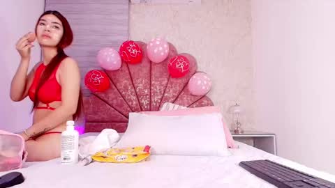 Vaiolet colls online show from 02/10/26, 11:58