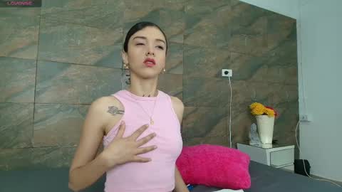 V A I O L E T T  S M I T H online show from 02/26/25, 01:30