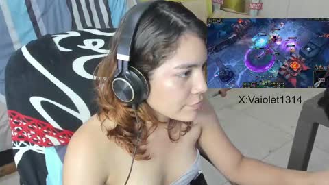 Vaiolet1314 online show from 01/26/25, 09:51