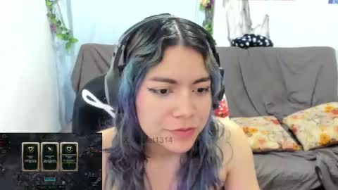 Vaiolet1314 online show from 03/09/26, 02:04