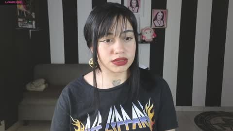 first of all... who are u online show from 01/16/25, 06:56