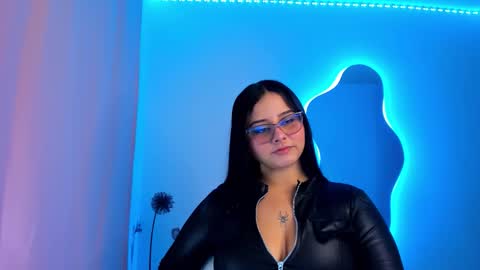 Valeria online show from 10/10/25, 12:20