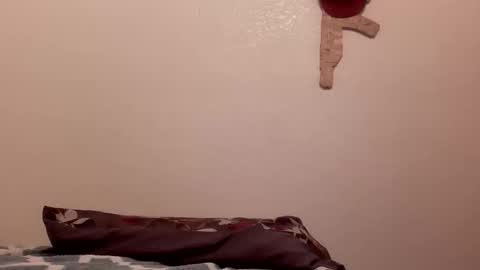 Snapshot of valdovinosr345 chatting on 12/01/25, 09:25 Daddy 007 online show from 12/01/25, 09:25