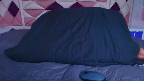 Valentina online show from 09/14/25, 07:13