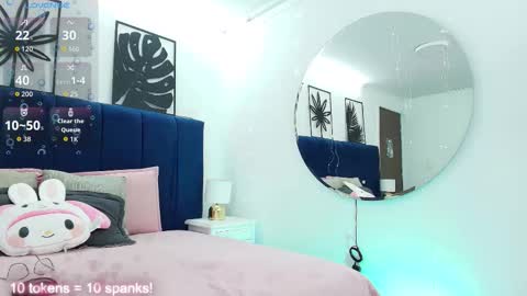 Tifanny  online show from 10/04/25, 07:56