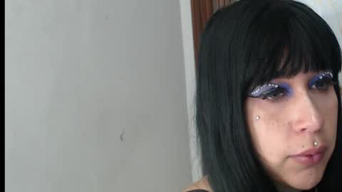 Snapshot of valen_ross7 chatting on 04/28/26, 07:46 valen_ross7 online show from 04/28/26, 07:46