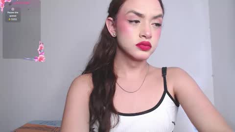 IG-valen mendoza99  twitter valenthompson99 online show from 02/11/26, 09:20