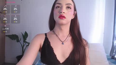 Snapshot of valen_thompson chatting on 04/19/26, 05:23 IG-valen mendoza99 twitter valenthompson99 online show from 04/19/26, 05:23