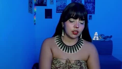 Snapshot of valenbeauty chatting on 06/04/26, 02:28 valenbeauty online show from 06/04/26, 02:28