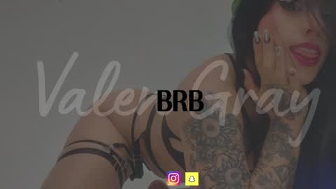 Snapshot of valengray chatting on 01/04/25, 01:53 Valen online show from 01/04/25, 01:53