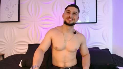 Snapshot of valenssio_moretti chatting on 05/09/26, 01:00 valenssio_moretti online show from 05/09/26, 01:00