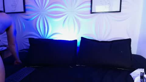 Snapshot of valenssio_moretti chatting on 05/15/26, 01:34 valenssio_moretti online show from 05/15/26, 01:34