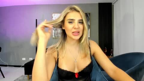 Valen online show from 02/19/25, 04:23