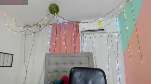 Valentina online show from 01/20/25, 06:31