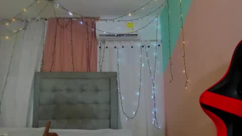 Valentina online show from 03/02/25, 02:08