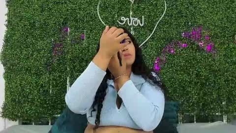 Valentina online show from 11/24/25, 08:41