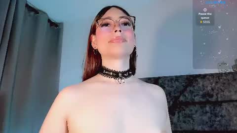 Snapshot of valentina_alba chatting on 06/27/26, 11:43 Valentina online show from 06/27/26, 11:43