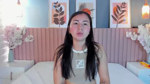 Snapshot of valentina_brock chatting on 06/24/26, 12:37 Valentina online show from 06/24/26, 12:37