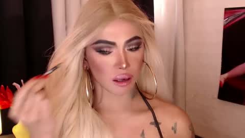 Amanda online show from 01/05/25, 04:04